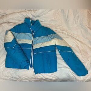 Wild Fable (Target) Puffer Jacket 
Great Condition/ Rarely worn
Women Size L